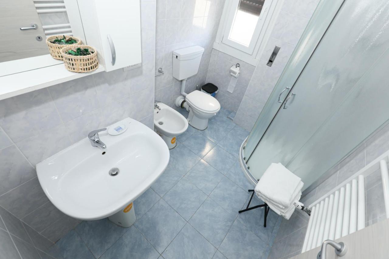 Affittacamere "San Martino Rooms" Genua Exterior foto